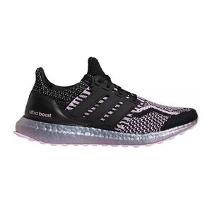 Adidas Women's Ultraboost 5.0 DNA Running Shoes purple & blacks size 7